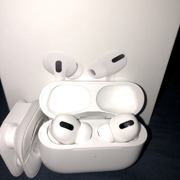 AIRPODS PRO BRAND NEW - Picture 2 of 2